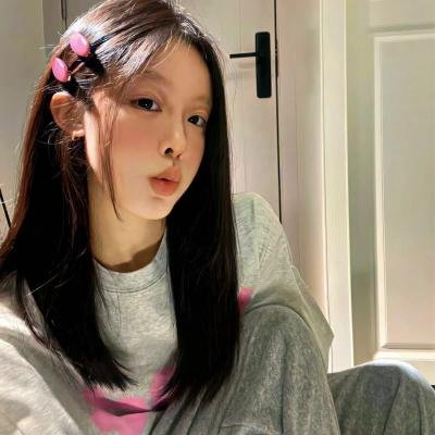 女皇陵下的风流娘们
